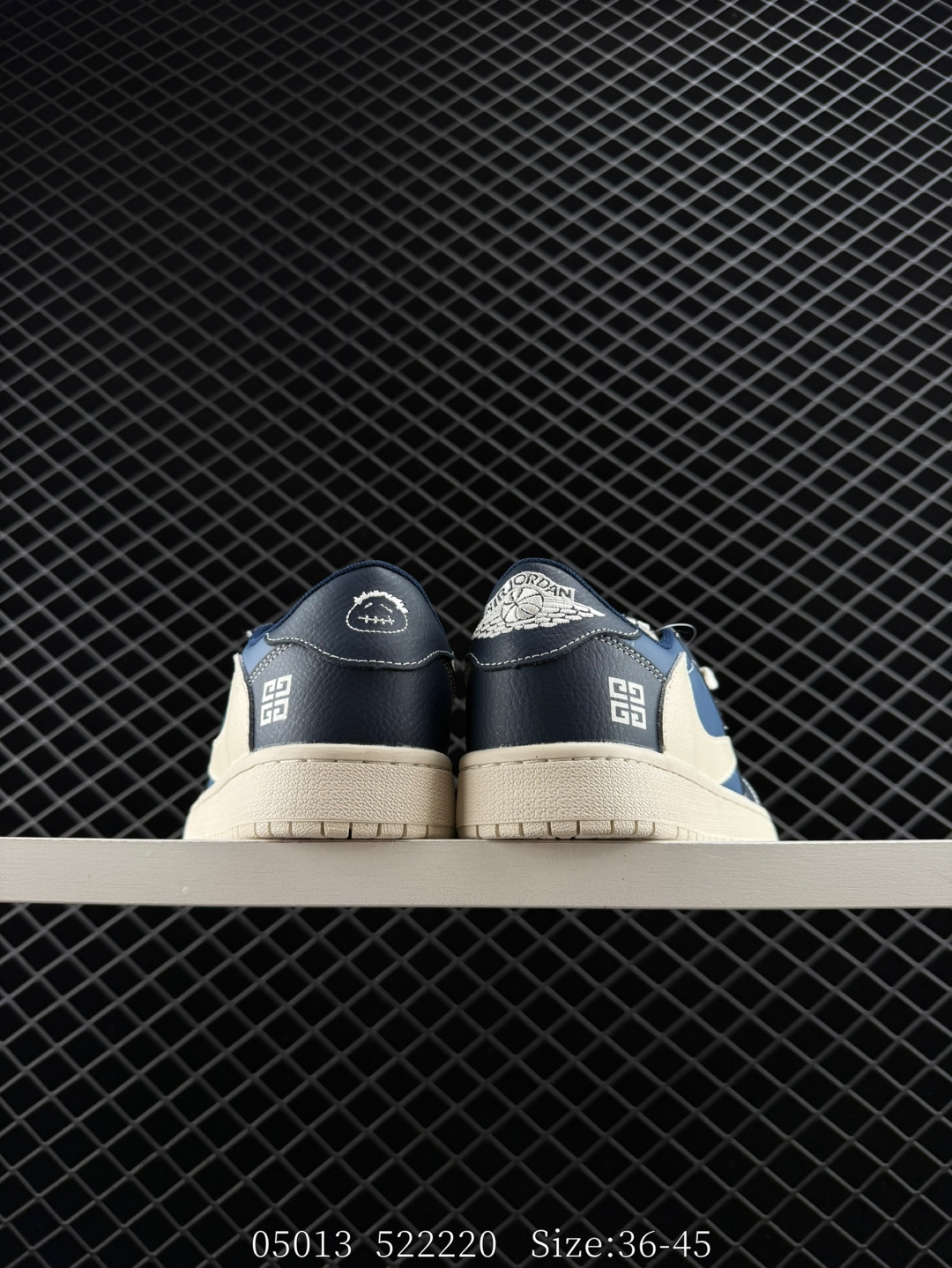 Travis Scott x Air Jordan 1 ” Reverse Mocha “